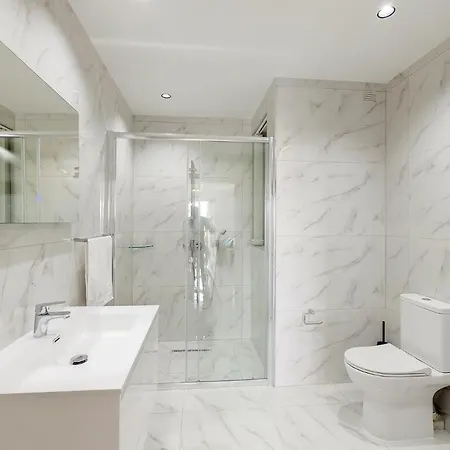 Deluxe 2br In St Julians * San Ġiljan