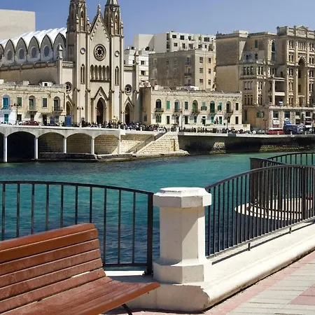 Apartamento Deluxe 2br In St Julians St. Julian's